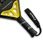 Close-up of the Elvone Power Pro padel racket grip, designed with extra sticky material for a secure hold and increased control during fast movements.